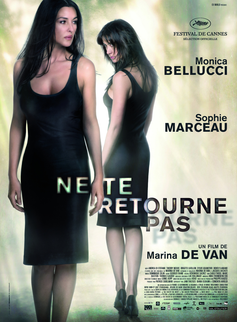 Ne te retourne pas Aka Don't Look Back (2009)