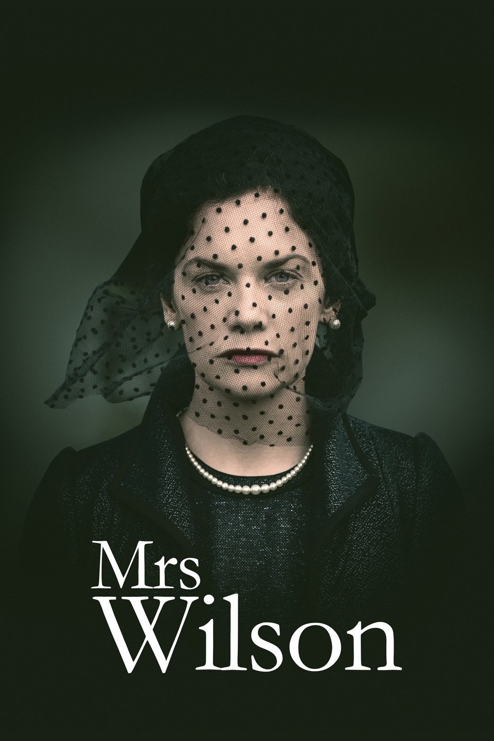Mrs Wilson (2018) 1x3